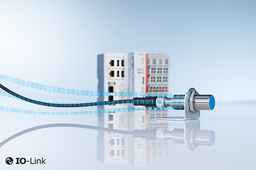 Image of sensor with IO-Link connectivity