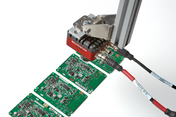 Image of machine-vision feedback often informs cartesian system responses