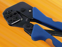 Image of TE Connectivity's PRO-CRIMPER III Hand Tools