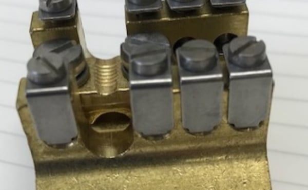 Image of Electrotech's Woertz 3433 Collector Ground Block