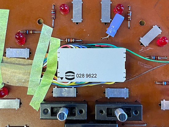 tape_28