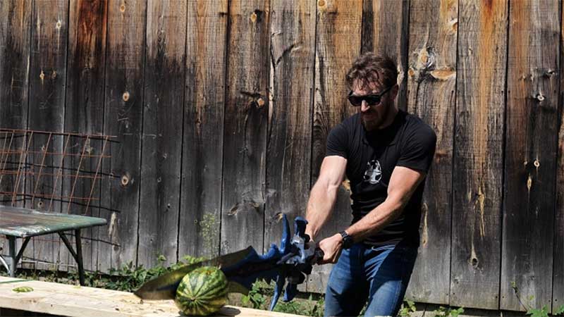 Watermelons stand no chance against Frostmourne!